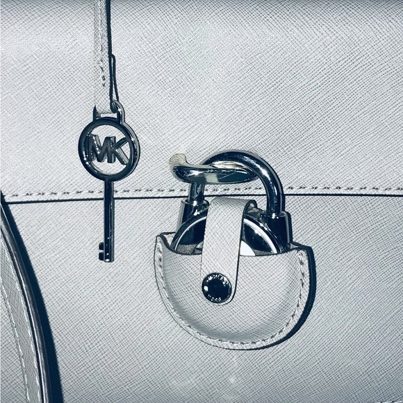 Michael Kors Hamilton Satchel Shoulder Bag Handbag Purse - Picture 5 of 16